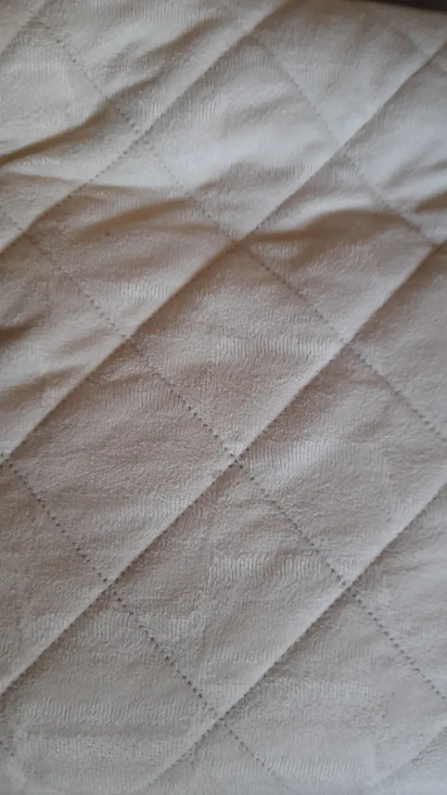 2 cuscini trasformabili in 2 plaid