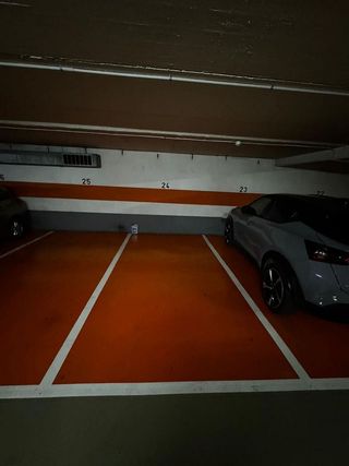 Garaje en venta en La Salut - Lloreda en Badalona