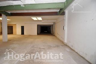 Local comercial en venta en Benetússer