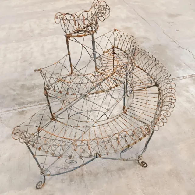 Jardinera Isabelina Alambre