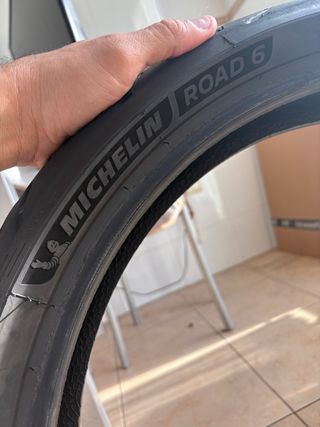 Neumático moto Michelin Road 6 2CT+