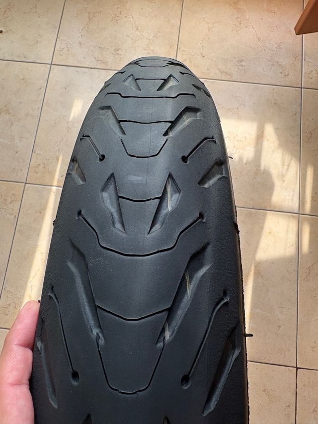 Neumático moto Michelin Road 6 2CT+