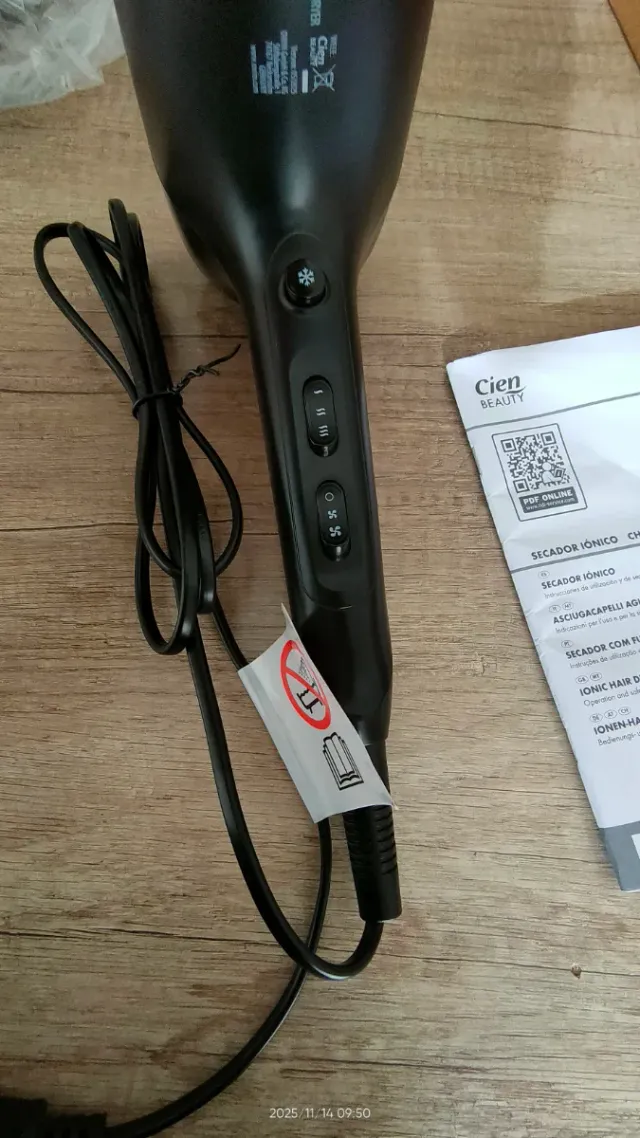 Secador de pelo "Cien" Marca de Lid'l