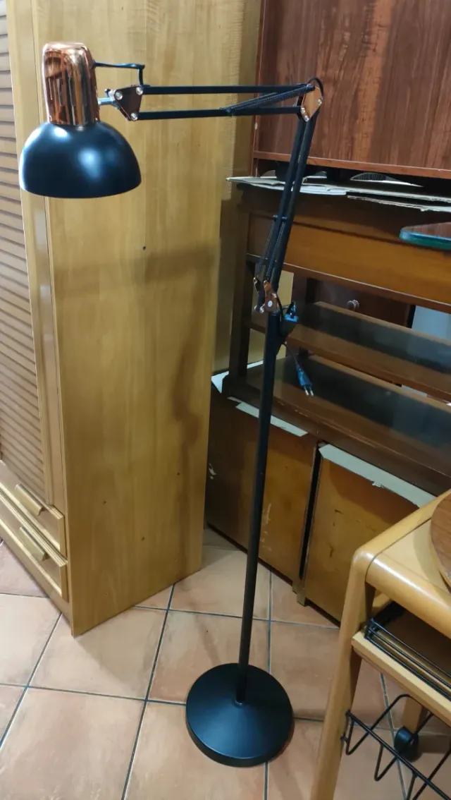 Lámpara de Pie Flexo Metal Negra Dorada 640513926