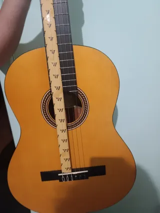 Chitarra Valencia
