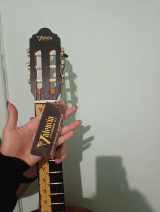 Chitarra Valencia
