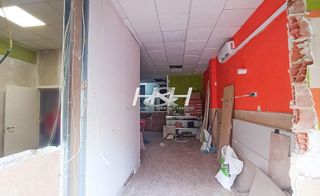 Local comercial en venta en El Castell en Burjassot