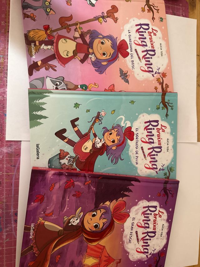 pack dels llibres , 2 , 3 de la bruixa ring ring