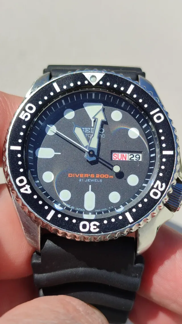 Seiko SKX007J Reloj Automático Diver 200m