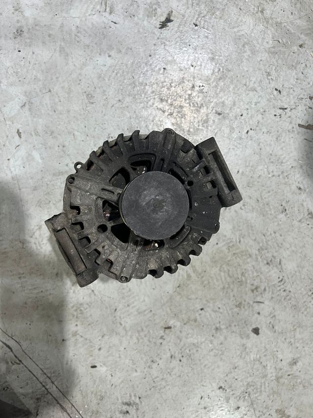 Alternador Mercedes Benz
