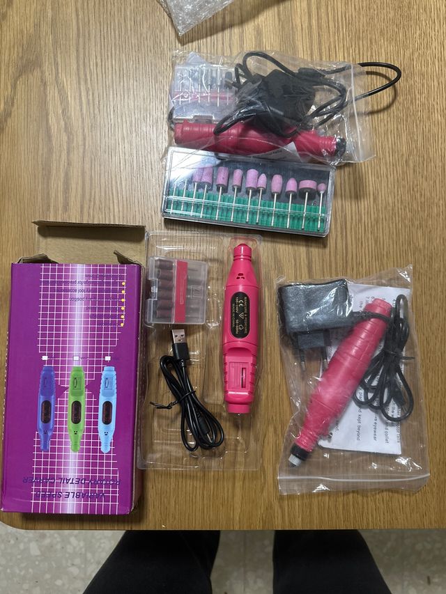 3 taladros eléctricos para uñas