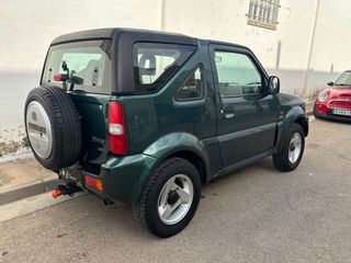 Suzuki Jimny 2005