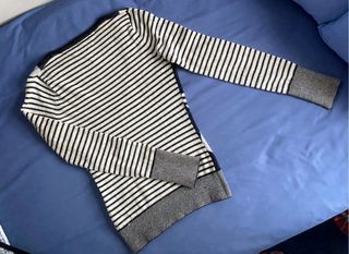 Jersey Tommy Hilfiger cuello pico