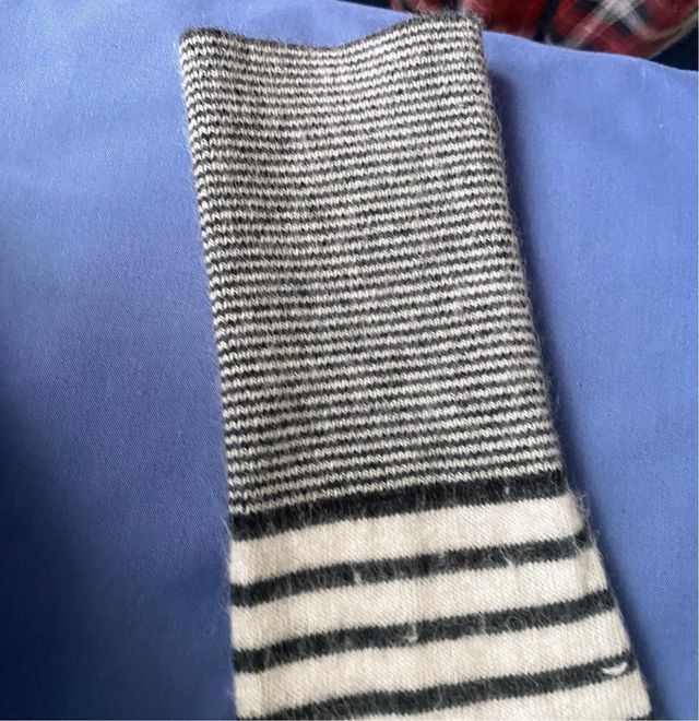 Jersey Tommy Hilfiger cuello pico