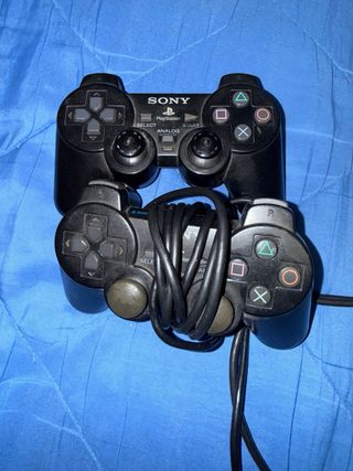 Consola PS2 + 2 Mandos + Juegos