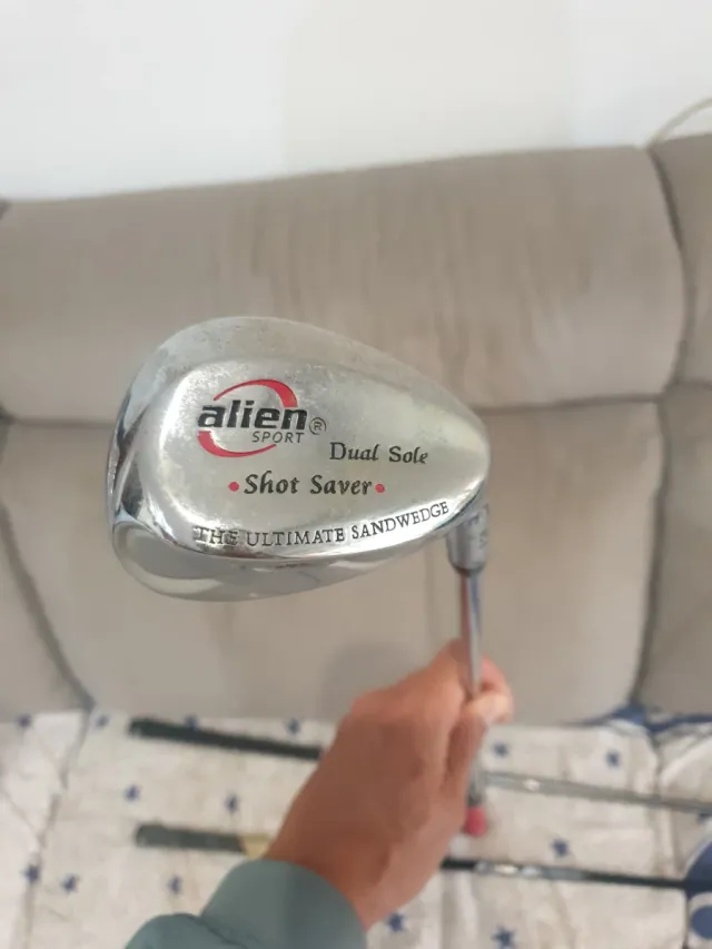 Palo de golf Alien Sport Dual Sole