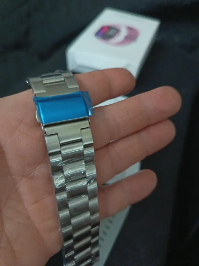 Reloj inteligente con correas intercambiables