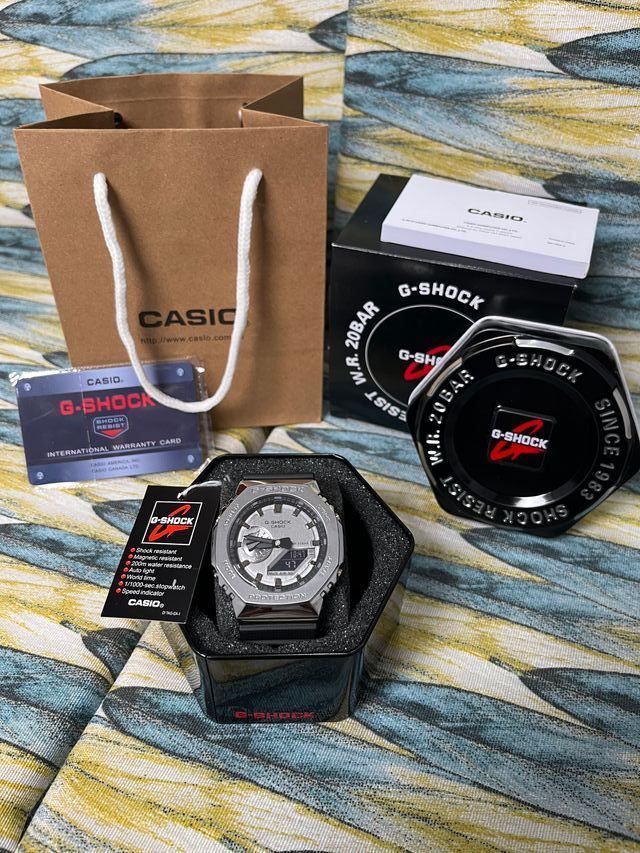 Casio G-Shock Plateado Correa Goma