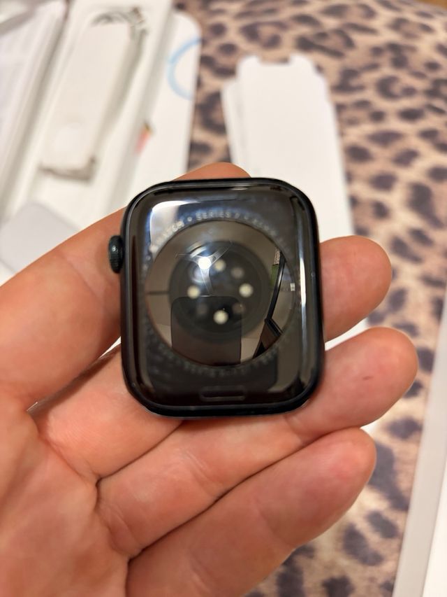 Apple Watch Series 7 GPS + Cellular 45mm