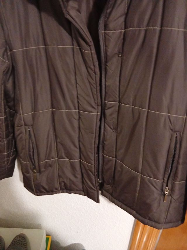 Cazadora acolchada mujer marrón