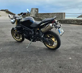 Triumph Street Triple 2008