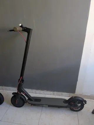 2 Monopattini Elettrici Xiaomi M365 e 4 Lite