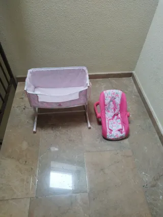 Cuna y cuco de juguete