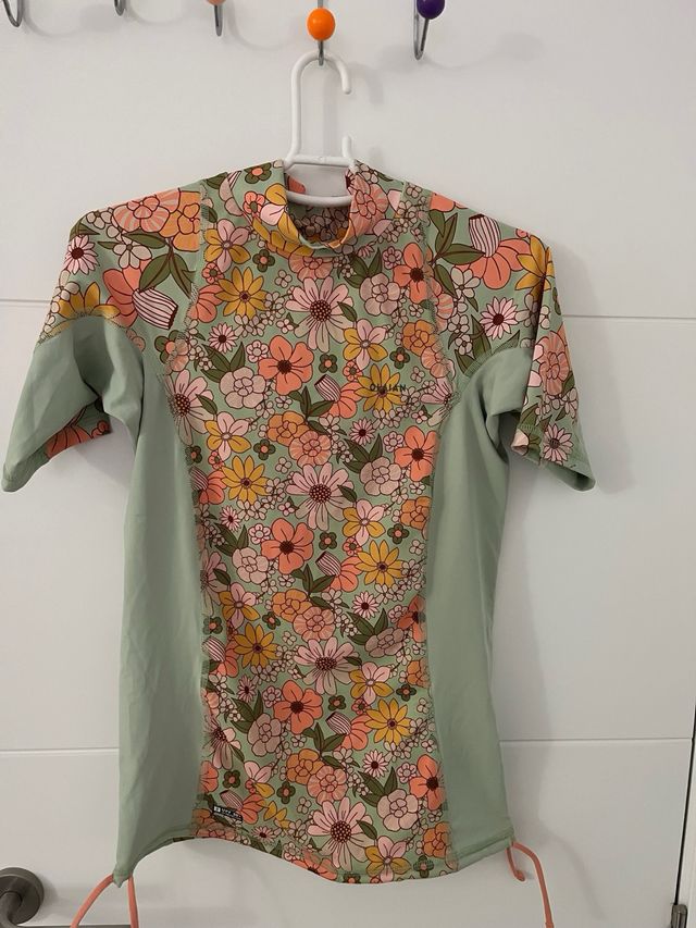 Camiseta licra floral M