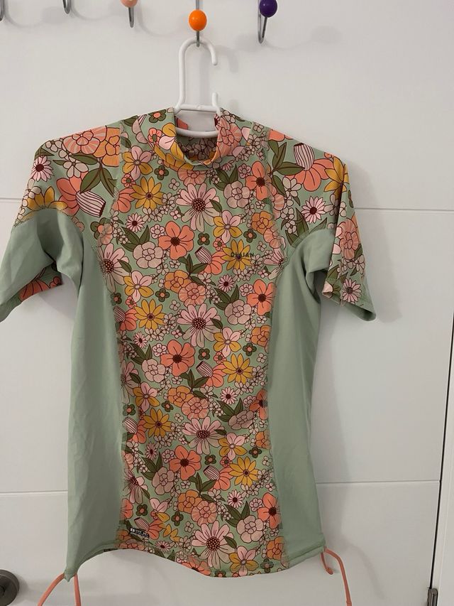 Camiseta licra floral M