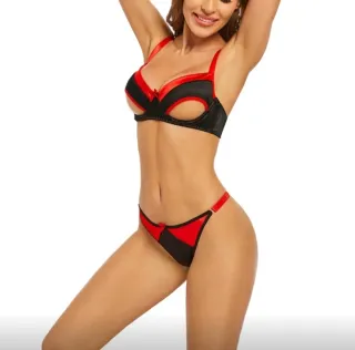 TALLA M.CON ETIQUETA.Lenceria sexy aberturas