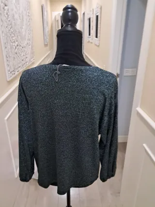 Camiseta plateada mujer