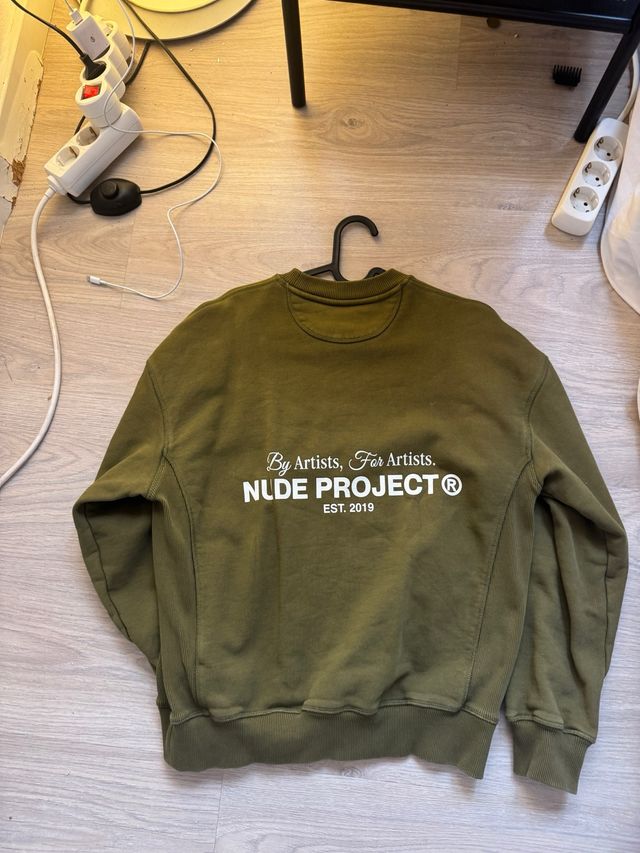pack sudaderas nude project