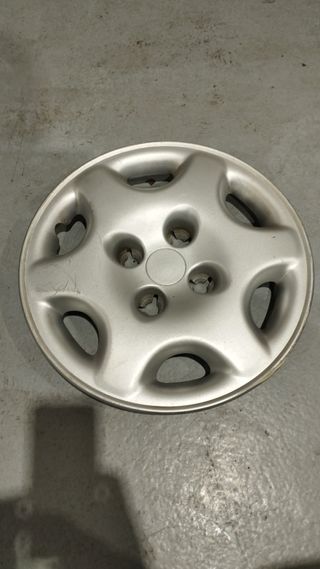 Tapacubos Berlingo / Partner