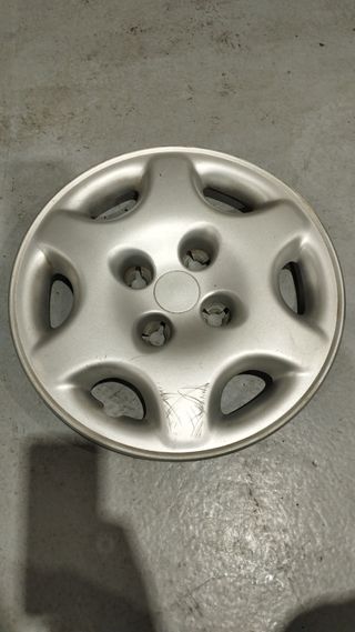 Tapacubos Berlingo / Partner