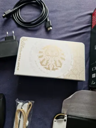 Switch oled ed. Zelda THEARTS OF THE KINGDOM