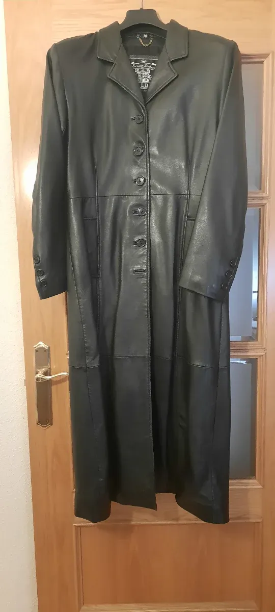 Abrigo de cuero largo vintage