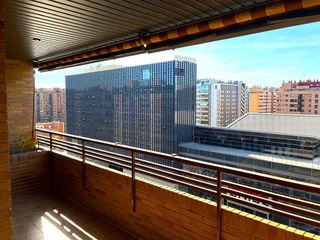 Piso en alquiler en Romareda en Zaragoza