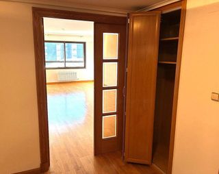 Piso en alquiler en Romareda en Zaragoza