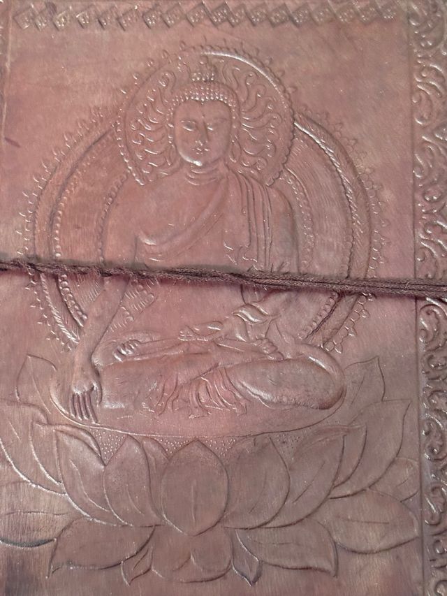 Quaderno artigianale in pelle e carta di riso