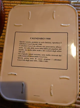 Set 5 Vassoi Coca-Cola con segni dell' eta'