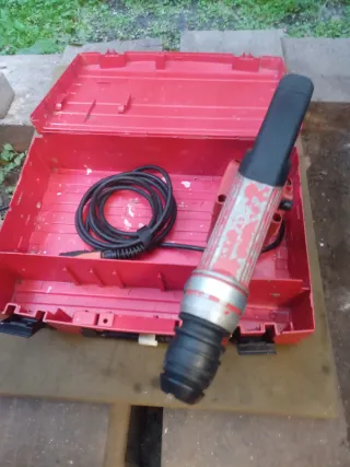 Martillo Hilti TE-35
