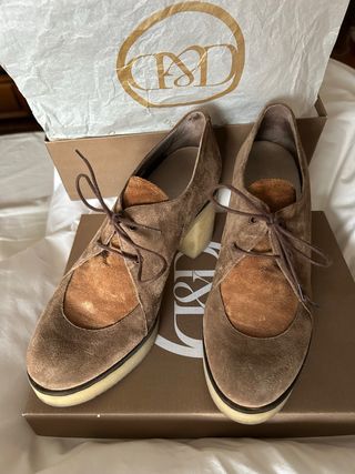 Zapatos de ante con plataforma