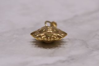 COLGANTE SOL, ORO 18K/3.0g