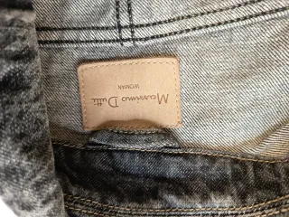 Chaqueta vaquera Massimo Dutti mujer gris