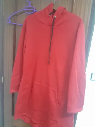 Vestido Sudadera Rojo y otro verde