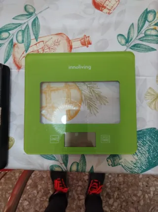 Bilancia da cucina Innoliving verde