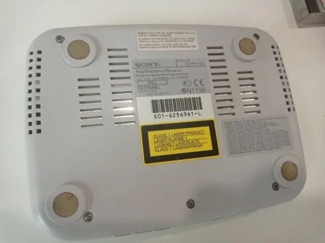 Sony PSone PlayStation 1 Completa + TOCA CARS