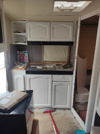 Caravana 900kg con documentos alemanes