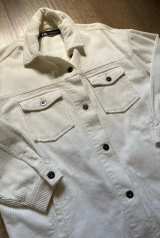 Chaqueta Zara Pana Oversize Beige Talla Única