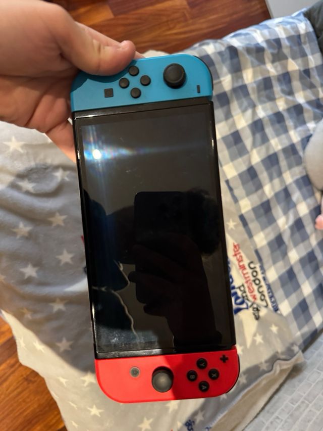 Nintendo Switch OLED Azul/Rojo